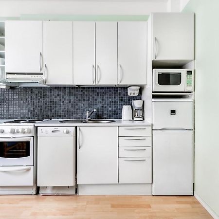 Central Helsinki Studio Near All Attractions Екстер'єр фото